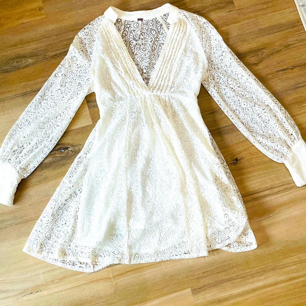 Free People White Long Sleeve Lace Mini Dress